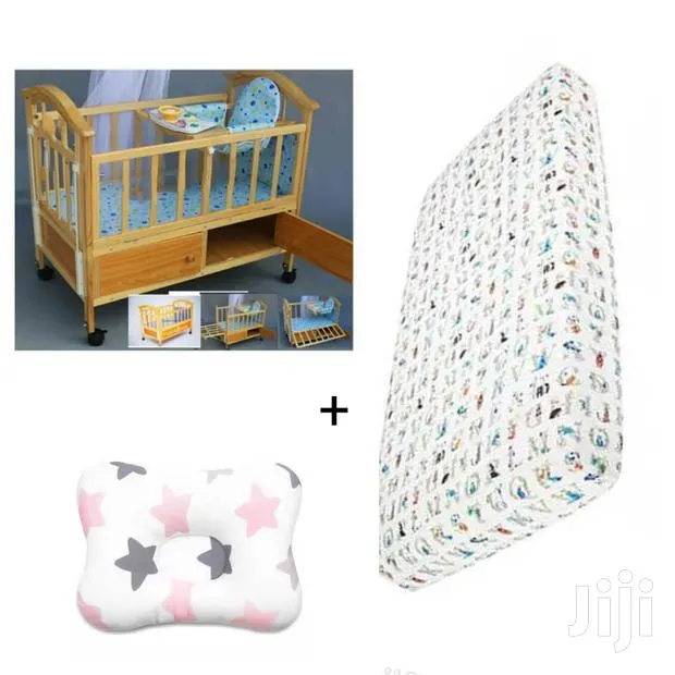 Baby Cot With Mattress and Pillow · Photo 1