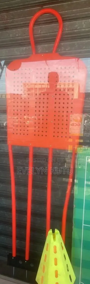 Orange Human Wall · Photo 1