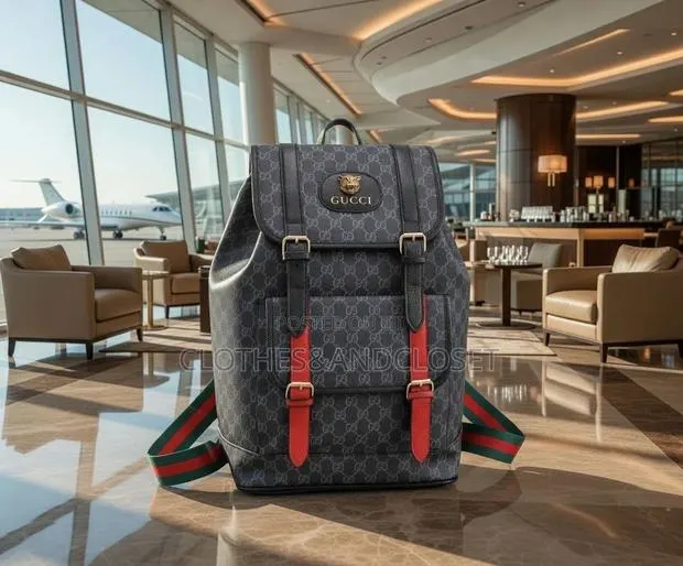 Qualitu Designer Backpacks · Photo 1
