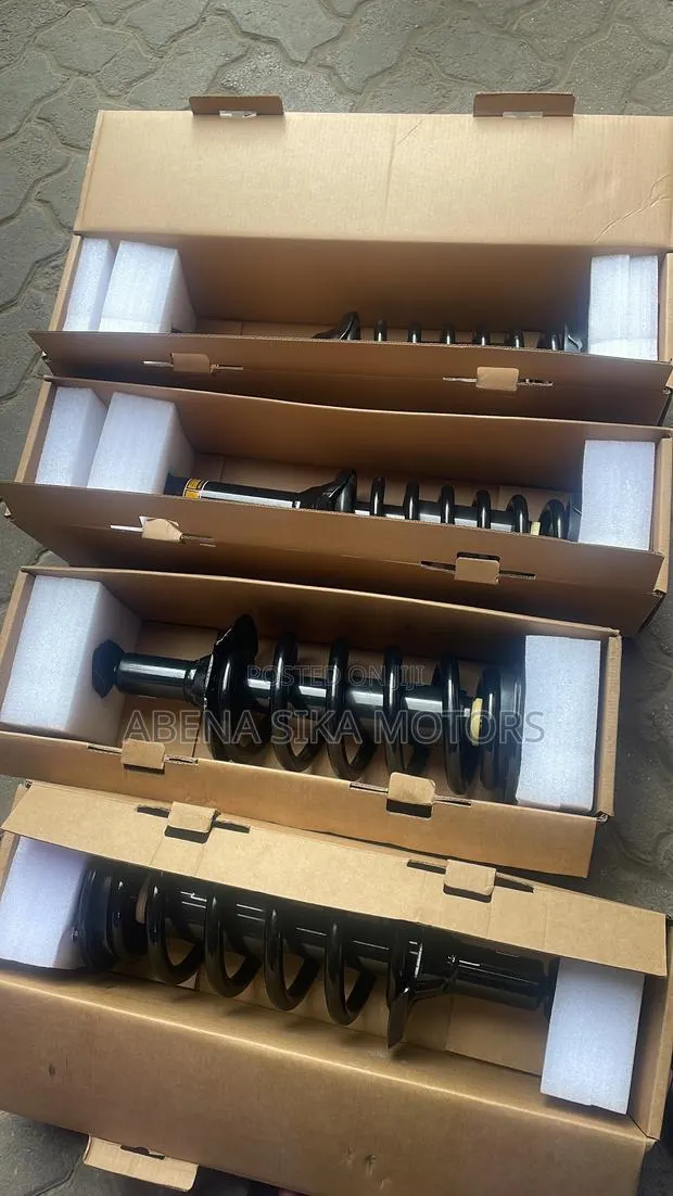 Ranger Rover Sports Front Shocks With Spring Brand New · Photo 1
