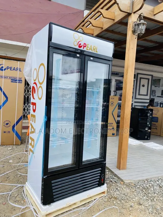 Extremely Chilling Pearl PVC 622-2b 2 Door Display Fridge · Photo 1