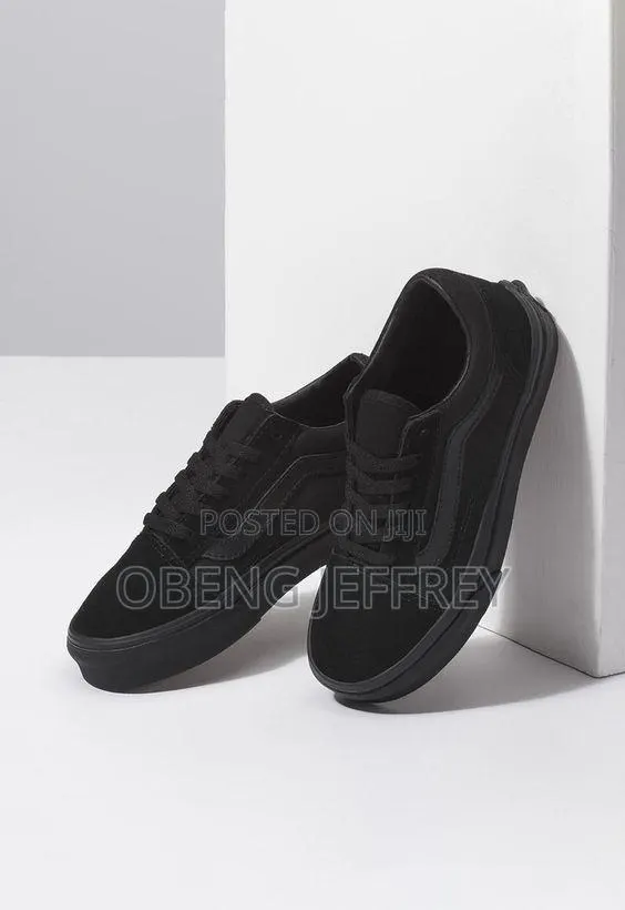 Original Vans Old Skool All Black · Photo 1