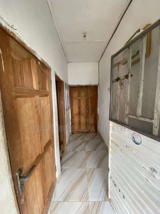 Furnished 1bdrm Shared Apartment in Jkato, Pokuase for rent · Photo 1