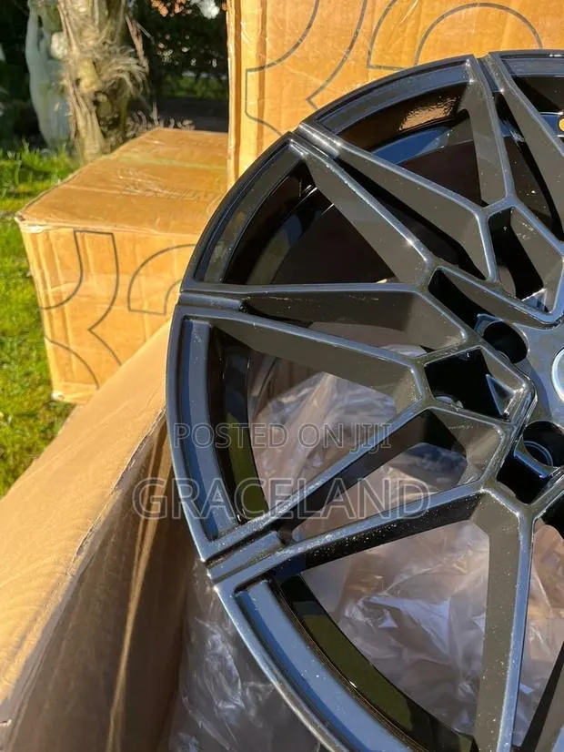 This Is Original BMW Alloy Rims 4 Set 19 Inches · Photo 1