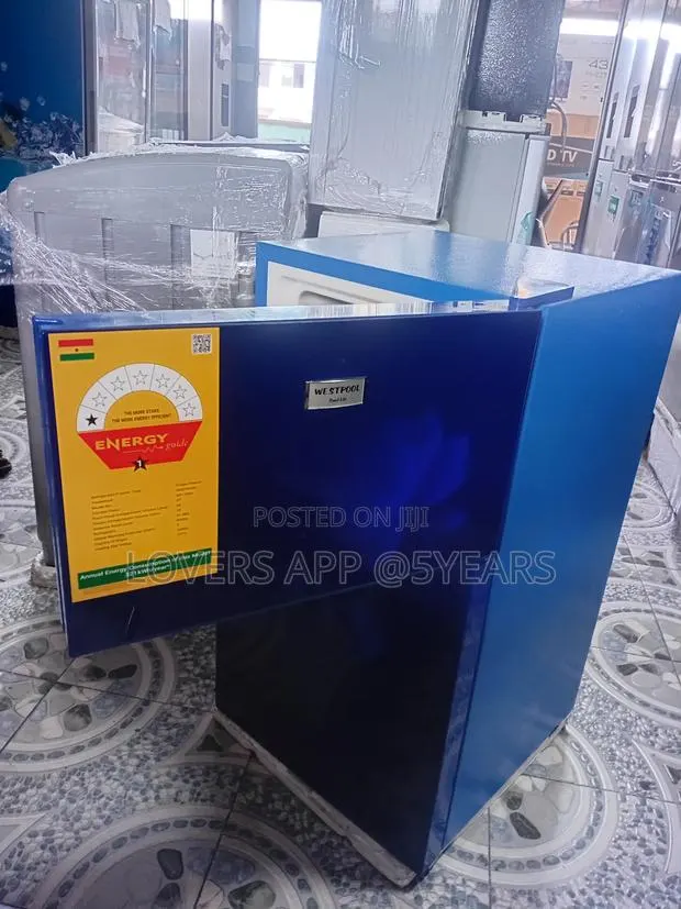 Stylish Westpool Refrigerator – Efficient Reliable Cooling · Photo 1