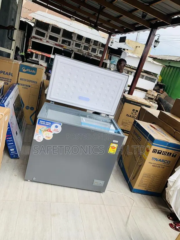 Perfect Nasco NAS-300FL Is a Single-Door Electric Chest Freezer · Photo 1