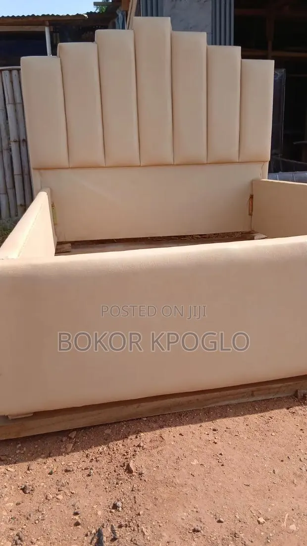 Quality Queen Size Bed Is Available · Photo 1