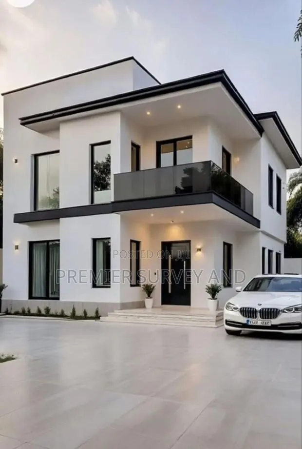 Elegant Architecture · Photo 1