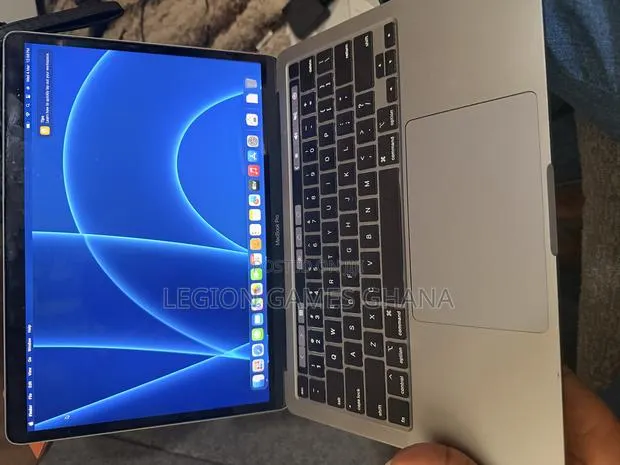 Laptop Apple MacBook Pro 2020 8GB Intel Core i5 SSD 256GB · Photo 3