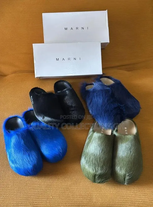 Marni Slides · Photo 1