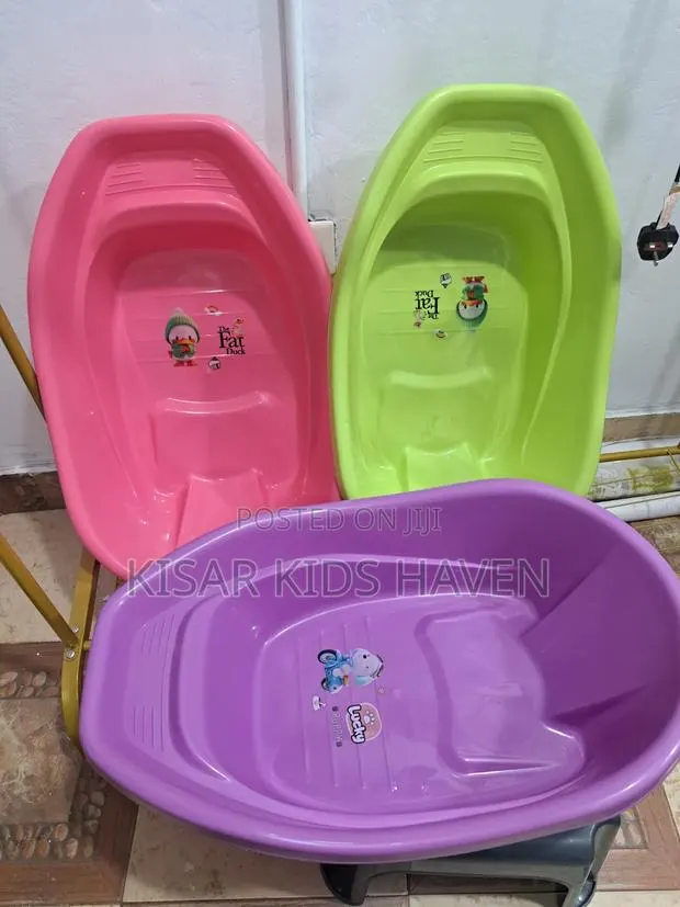 Cute and Portable Baby Bath Tub Small 0 to 3months · Photo 1