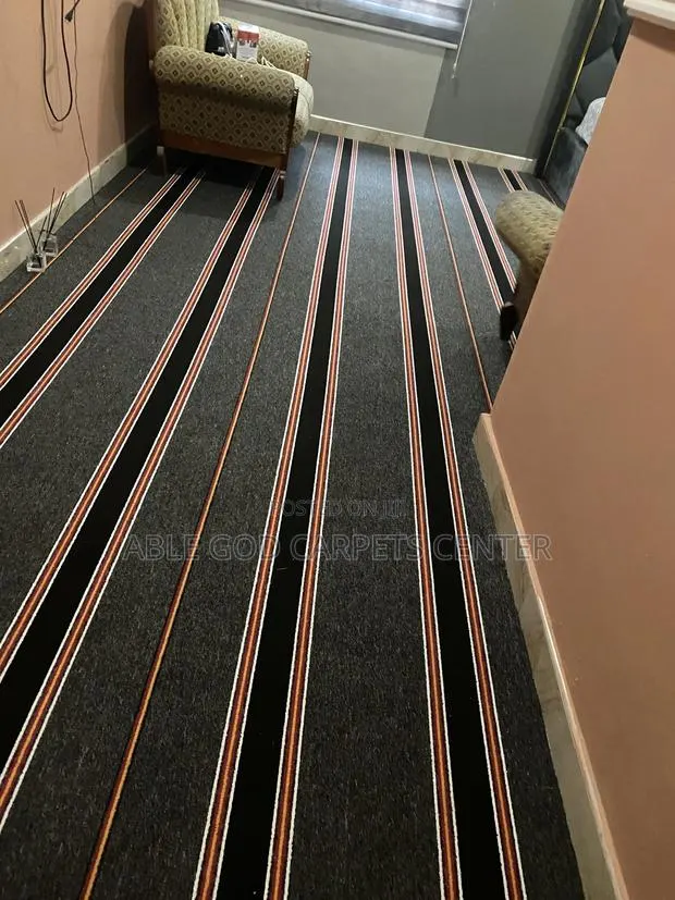 Quality and Fluffy Carpet/Rugs · Photo 1