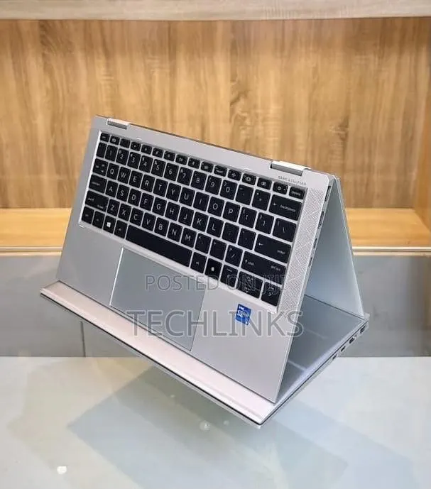 Laptop HP EliteBook 1040 G8 16GB Intel Core i5 SSD 512GB · Photo 1
