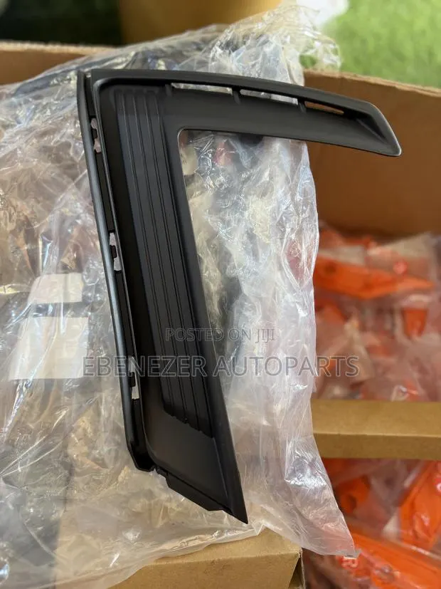 Honda CRV Cr-v Foglights Covers 2023 2024 2025 2026 · Photo 1