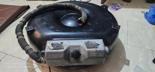 Car Gas Cylinder With Unit · Photo 1