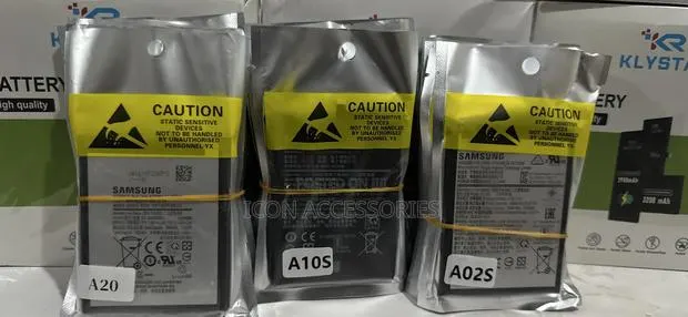 Buy All Your Samsung Batteries With Free Fixing at Our Shop · Photo 1