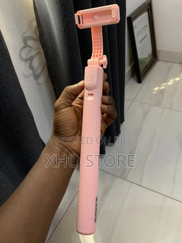 170cm Wireless Selfie/Long Tripod (Light, Remote) Stick · Photo 4