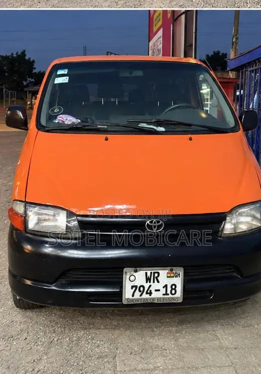 Toyota HiAce 2000 Orange · Photo 1