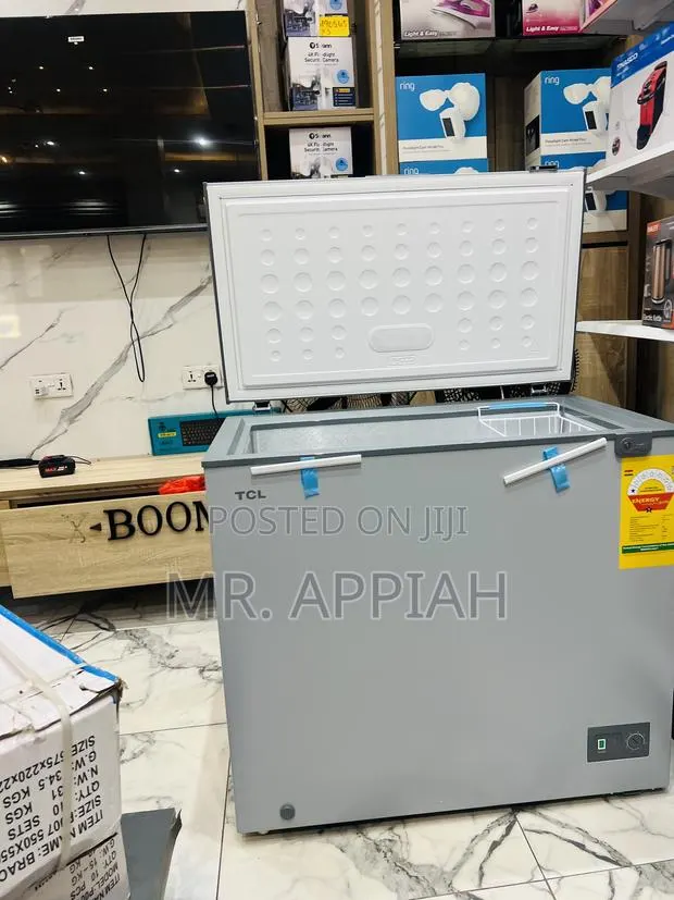 Effortless Freezing TCL 200l Single Door Chest Freezer · Photo 1