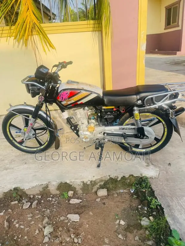 Royal RY125 2026 Black · Photo 1