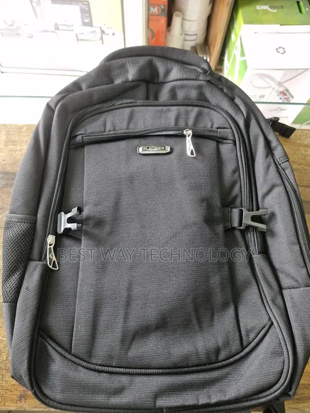 Laptop Back Bag 17" · Photo 1