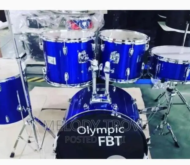 Olympic FBT 5-Piece Drumset With Accessories · Photo 1