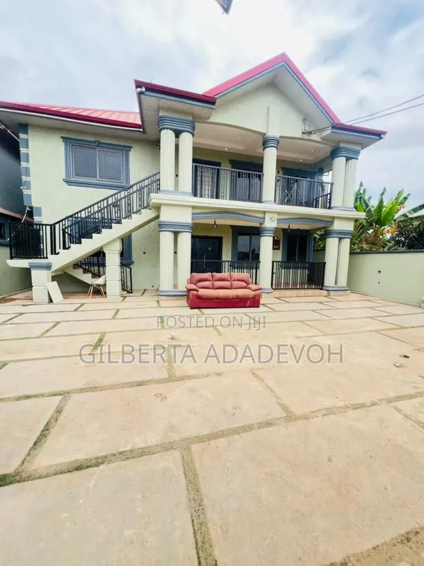 2bdrm Apartment in Adenta, Amrahia for rent · Photo 1