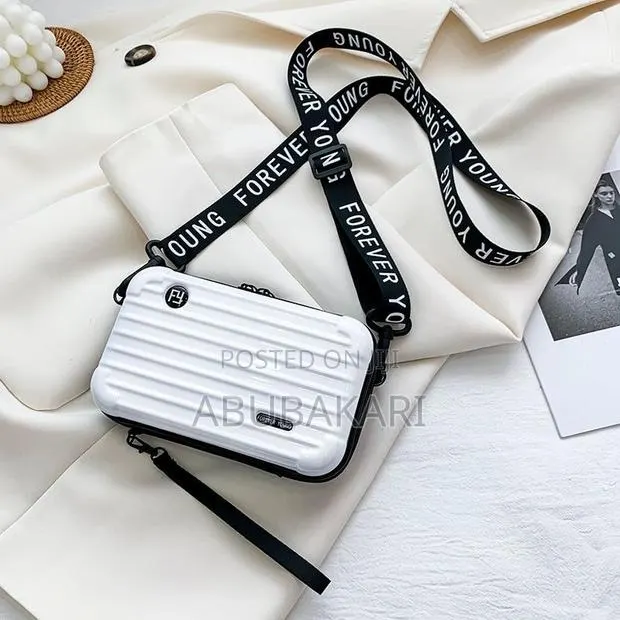 Mini Side Bag · Photo 1