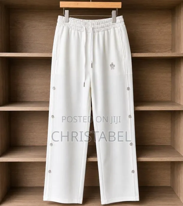 *Side Split Pants · Photo 1