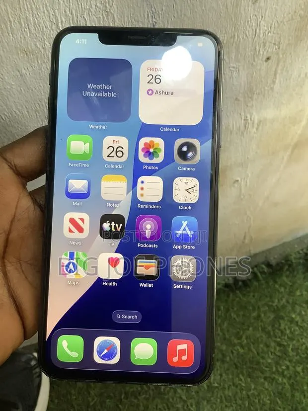 Apple iPhone 11 Pro Max 256 GB Bronze · Photo 1