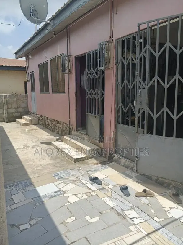 1bdrm Apartment in Oyarifa,Teiman, Ghana Flag for rent · Photo 1