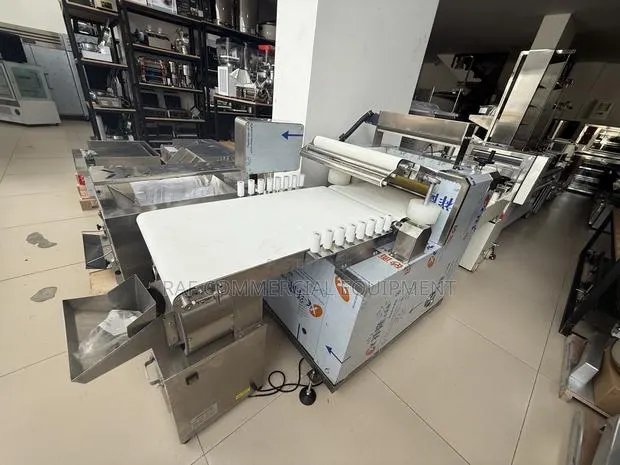 Commercial Automatic Dough Roller 10kg · Photo 1