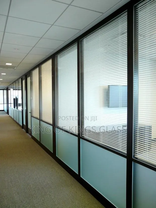 Glass Aluminium Work · Photo 1