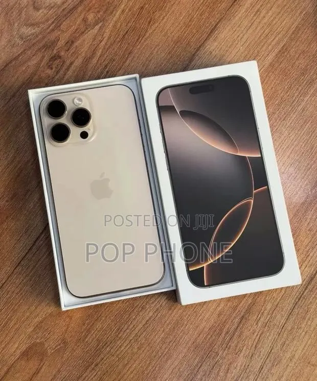 Apple iPhone 16 Pro Max 256 GB Gold · Photo 1