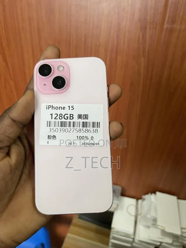 New Apple iPhone 15 128 GB Pink · Photo 1