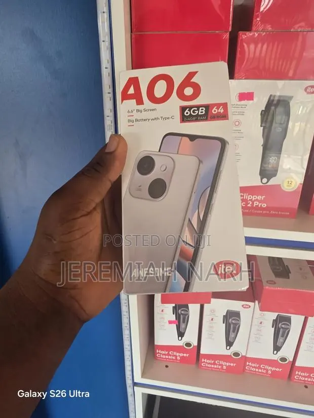 New Itel A06 64 GB Black · Photo 1