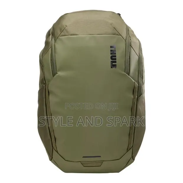 Thule Chasm Laptop Backpack 26l Olivine Green · Photo 1