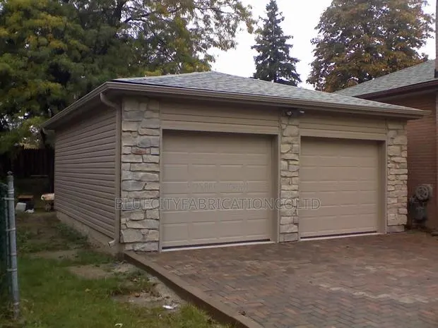 Remote Control Garage Door 9ft X8 Two · Photo 1