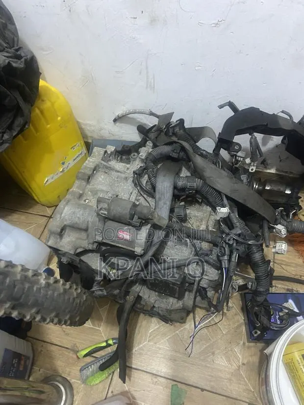 Toyota Gearbox FWD for Camry/Highlander/Avalon/Lexus ES 350 · Photo 1