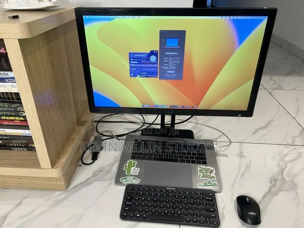 Laptop Apple MacBook Pro 2017 16GB Intel Core i7 SSD 500GB · Photo 1