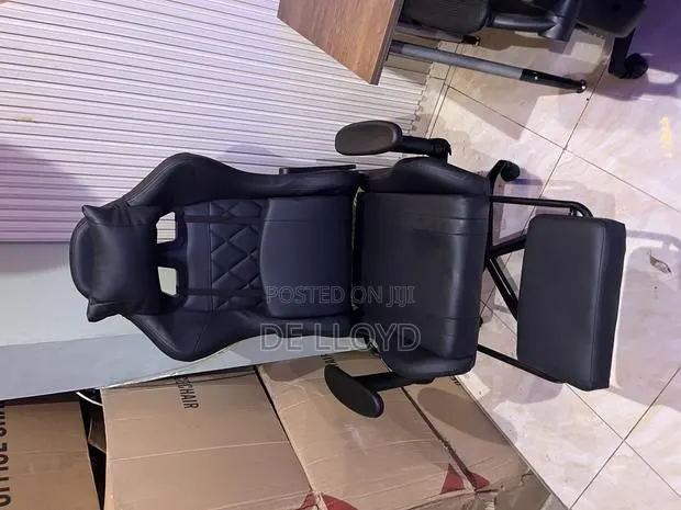 Racers Gaming Chair · Photo 1