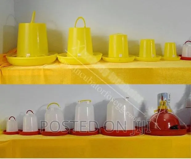 Poultry Farm Feeding Tray and Eating Bowl · Photo 1