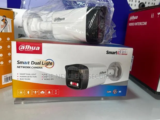 Wiz Sense Smart Dual Light Network Camera · Photo 1