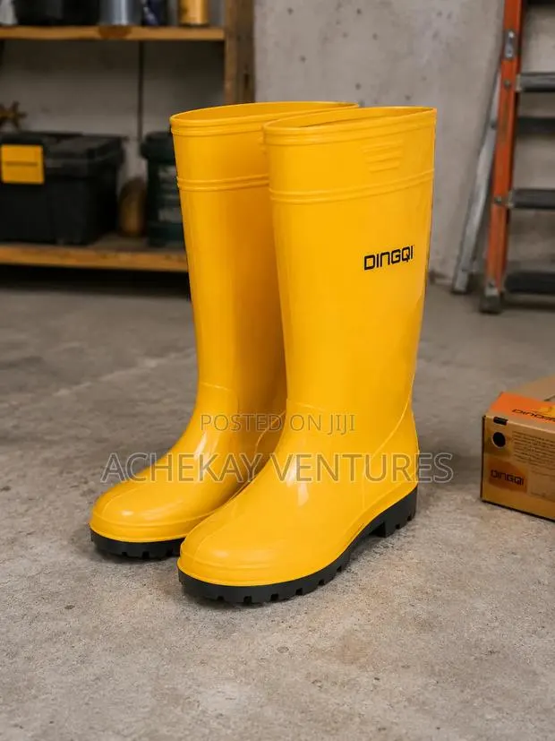 Safety Galoshes Rain Boots Size 44 · Photo 1