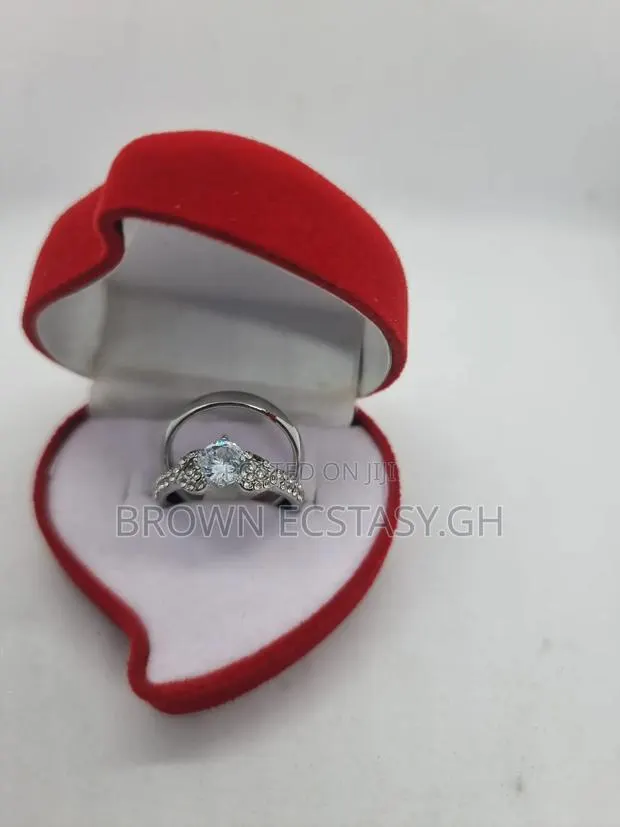 3 Piece Wedding and Engagement Rings · Photo 1