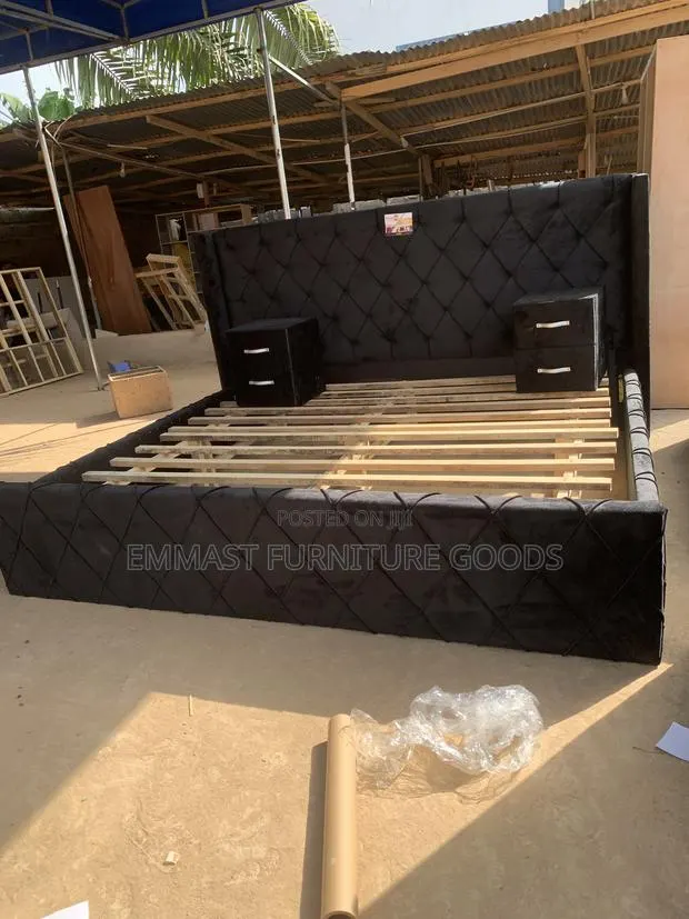 King Size Bed Frame With 2 Side Drawers · Photo 1