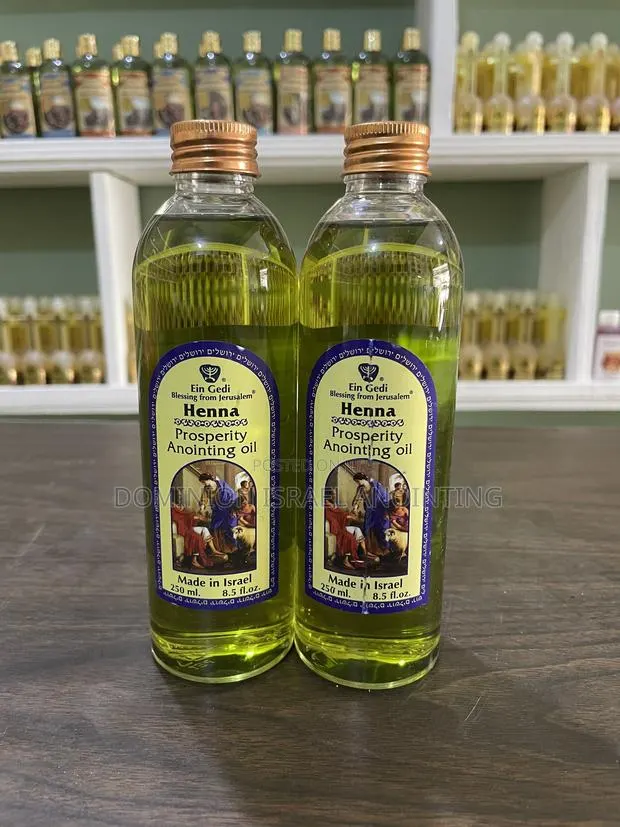 Henna Anointing Oil · Photo 1