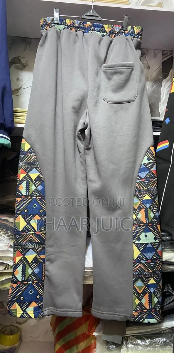 Ash Kanta Jogger Pant · Photo 1