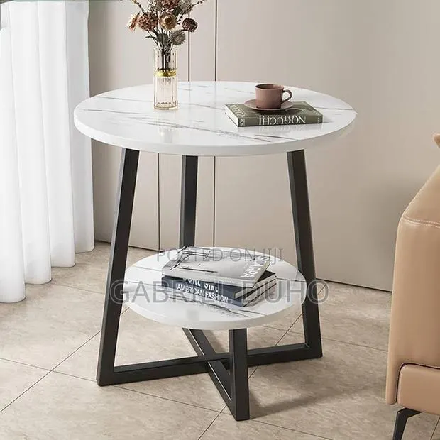 Coffee Table · Photo 1