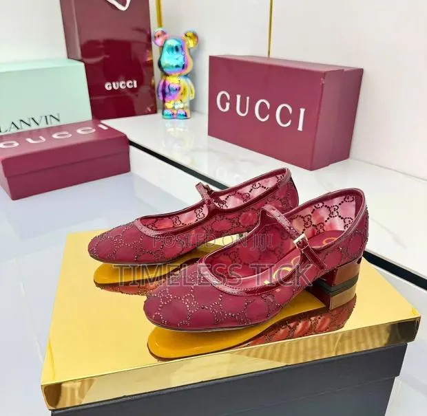 Ladies Gucci · Photo 1